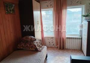 Дом 25м², 2-этажный, участок 10 сот.  