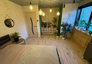 Дом 70м&sup2;, 2-этажный, участок 4 сот.  