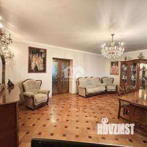 Дом 316м&sup2;, 2-этажный, участок 6 сот.  