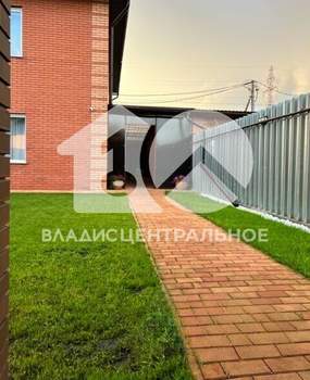 Дом 145м², 2-этажный, участок 3 сот.  