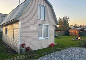 Дом 42м&sup2;, 2-этажный, участок 7 сот.  