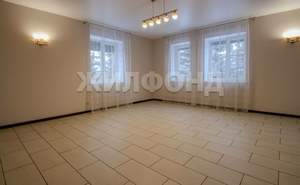 Дом 250м², 2-этажный, участок 9 сот.  