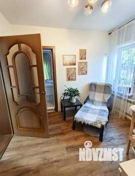 Дом 180м², 3-этажный, участок 4 сот.  