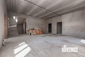 Коттедж 523м&sup2;, 3-этажный, участок 10 сот.  