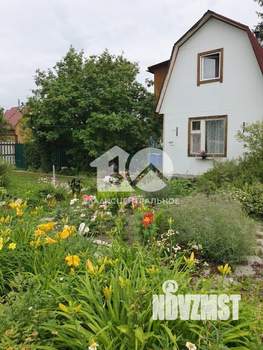 Дом 50м², 2-этажный, участок 9 сот.  