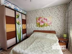 Дом 180м², 2-этажный, участок 5 сот.  