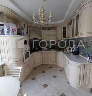 Дом 210м², 3-этажный, участок 7 сот.  