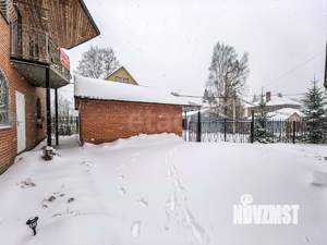 Дом 250м², 3-этажный, участок 10 сот.  