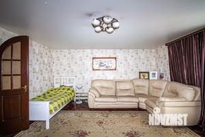Дом 180м², 2-этажный, участок 5 сот.  