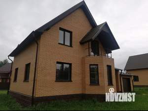 Коттедж 200м&sup2;, 2-этажный, участок 10 сот.  