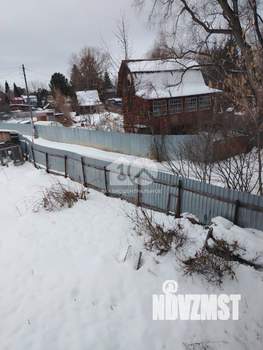 Дом 50м², 2-этажный, участок 6 сот.  