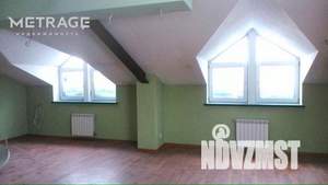 Таунхаус 260м², 3-этажный, участок 5 сот.  