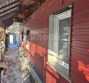 Дом 45м&sup2;, 2-этажный, участок 4 сот.  