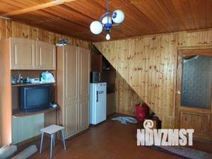 Дом 76м&sup2;, 2-этажный, участок 9 сот.  