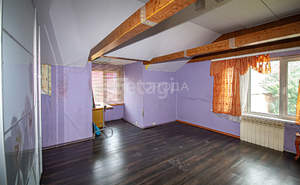 Дом 180м², 2-этажный, участок 5 сот.  