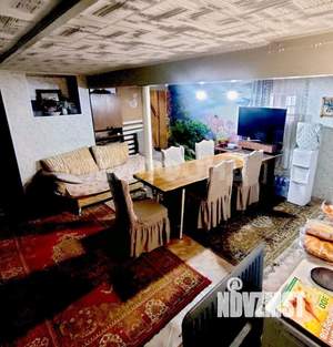 Дом 122м&sup2;, 2-этажный, участок 6 сот.  