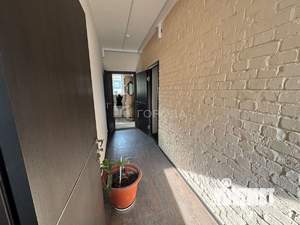 Дом 550м&sup2;, 3-этажный, участок 14 сот.  