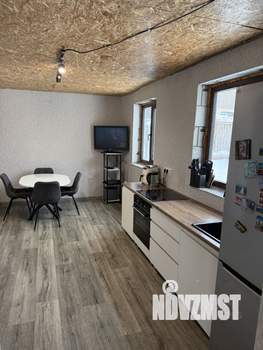 Дом 181м², 3-этажный, участок 10 сот.  