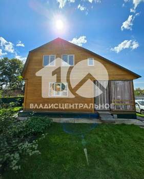 Дача 83м², 2-этажный, участок 6 сот.  