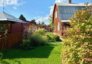 Дом 75м&sup2;, 2-этажный, участок 9 сот.  