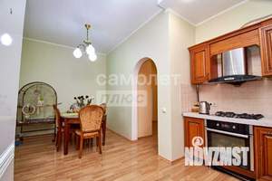 Коттедж 357м², 4-этажный, участок 15 сот.  