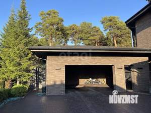 Дом 1289м², 3-этажный, участок 17 сот.  