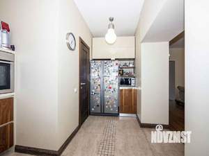 Дом 190м², 2-этажный, участок 5 сот.  