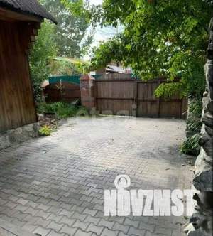 Дом 80м&sup2;, 3-этажный, участок 8 сот.  