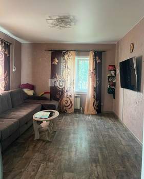 Дом 230м², 3-этажный, участок 6 сот.  