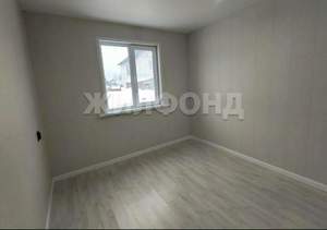 Дом 60м&sup2;, 2-этажный, участок 6 сот.  