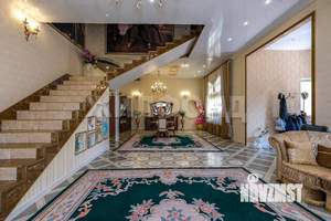 Коттедж 470м&sup2;, 3-этажный, участок 5 сот.  