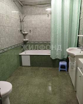 Дом 263м², 2-этажный, участок 8 сот.  