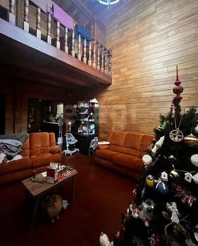 Дом 250м², 2-этажный, участок 12 сот.  