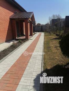 Коттедж 320м², 2-этажный, участок 6 сот.  