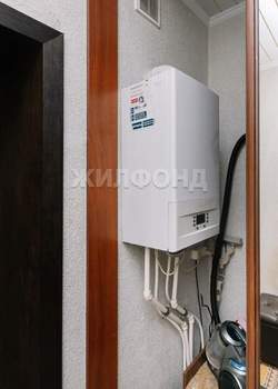 Дом 97м&sup2;, 2-этажный, участок 7 сот.  