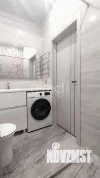 Дом 180м², 2-этажный, участок 6 сот.  