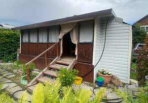 Дом 60м&sup2;, 2-этажный, участок 9 сот.  