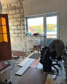 Дом 280м&sup2;, 3-этажный, участок 6 сот.  