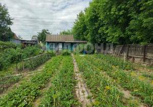 Дом 30м², 2-этажный, участок 5 сот.  