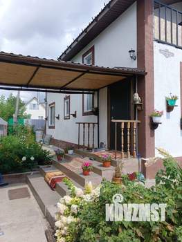 Дом 184м&sup2;, 2-этажный, участок 6 сот.  