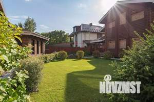 Дом 264м², 2-этажный, участок 8 сот.  