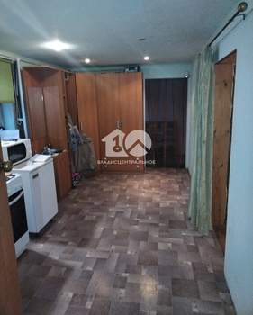 Дом 70м², 2-этажный, участок 10 сот.  