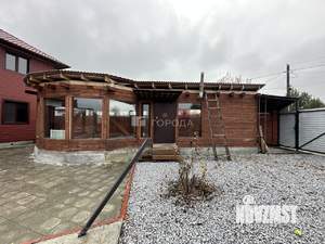 Дом 446м², 3-этажный, участок 6 сот.  