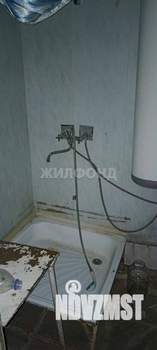 Дом 60м&sup2;, 2-этажный, участок 8 сот.  