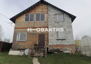 Дом 221м², 3-этажный, участок 6 сот.  