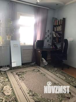 Дом 60м², 2-этажный, участок 5 сот.  