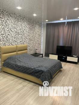 1-к квартира, посуточно, 44м2, 21/25 этаж