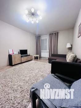 2-к квартира, посуточно, 65м2, 3/25 этаж