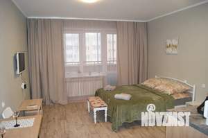 Студия квартира, посуточно, 30м2, 4/19 этаж