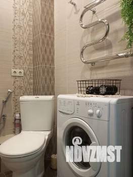 Студия квартира, посуточно, 30м2, 15/25 этаж